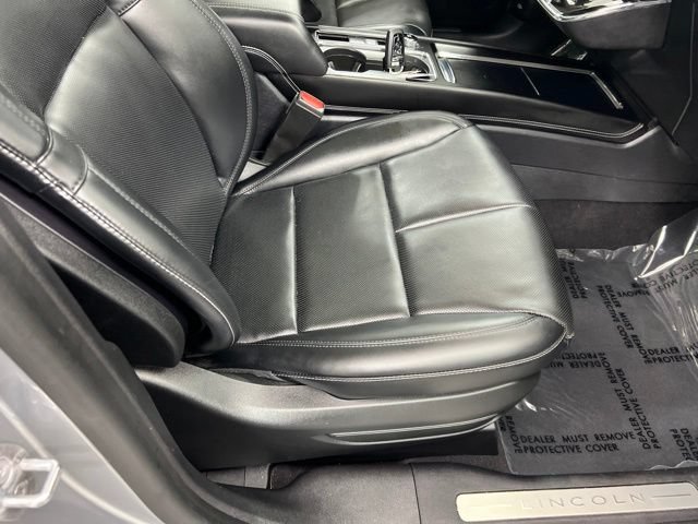 Certified 2023 Lincoln Corsair AWD w/ Equipment Group 101A image 24