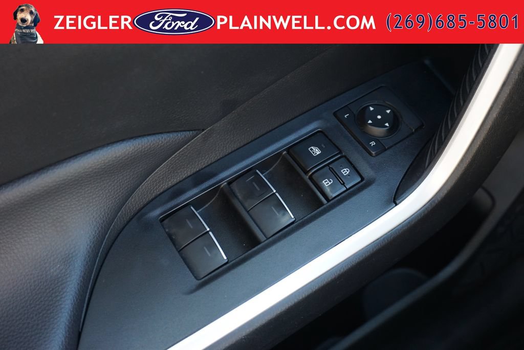 Used 2023 Toyota RAV4 XLE w/ XLE Grade Weather Package AWD/4WD image 27