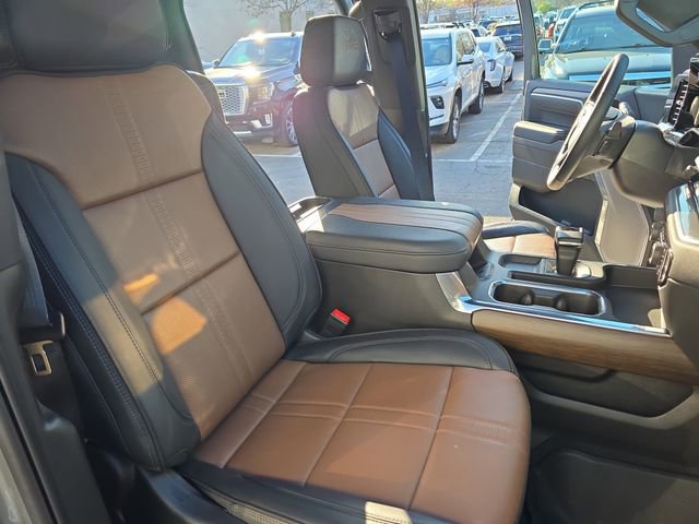 Used 2025 Chevrolet Silverado 1500 High Country w/ High Country Premium Package image 10