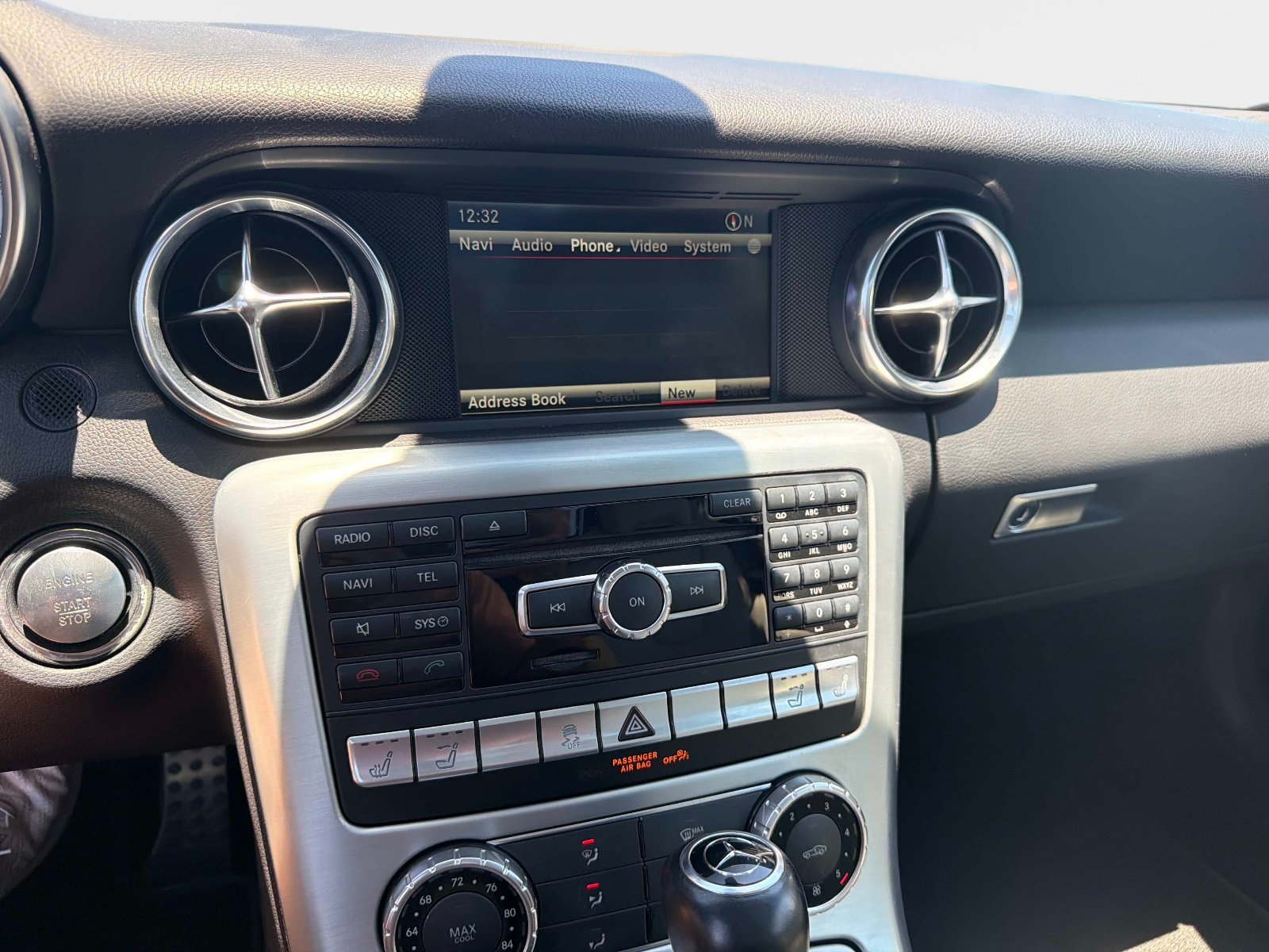 Used 2015 Mercedes-Benz SLK 250 image 17