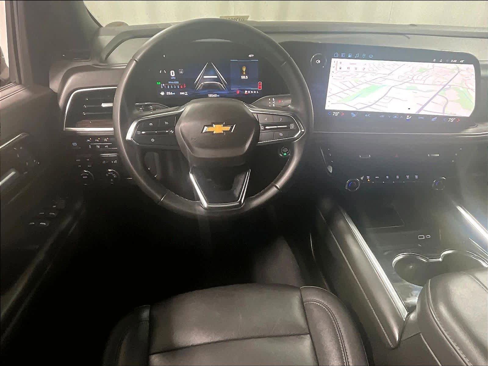Used 2025 Chevrolet Tahoe LT AWD/4WD image 18