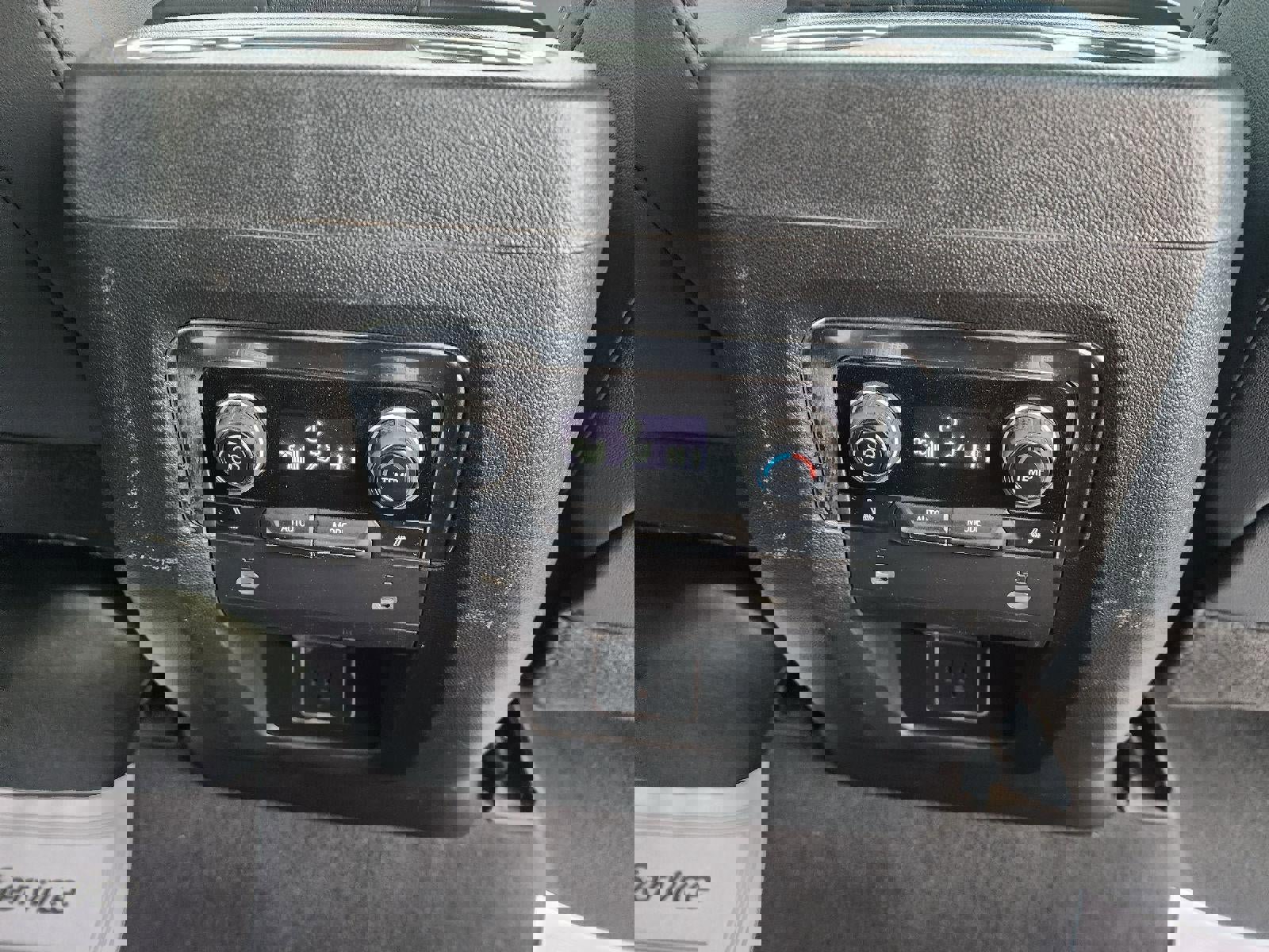 Used 2024 Chevrolet Tahoe Premier image 15