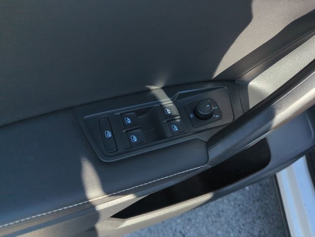 Used 2023 Volkswagen Tiguan S FWD image 18