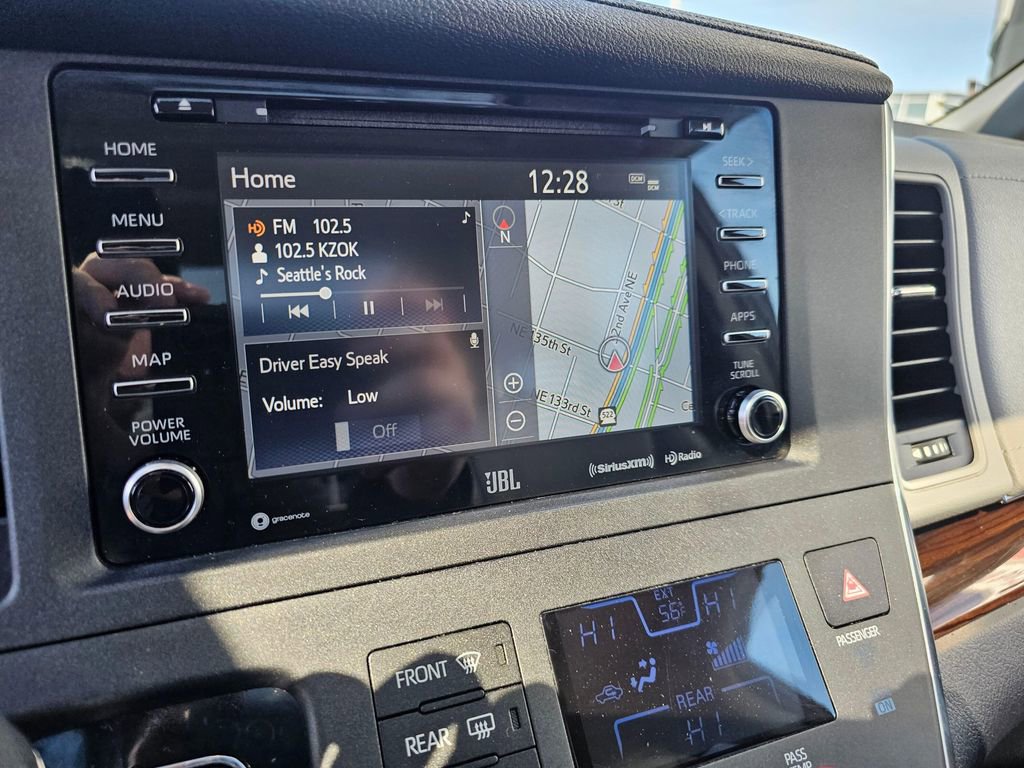 Used 2019 Toyota Sienna Limited Premium image 31