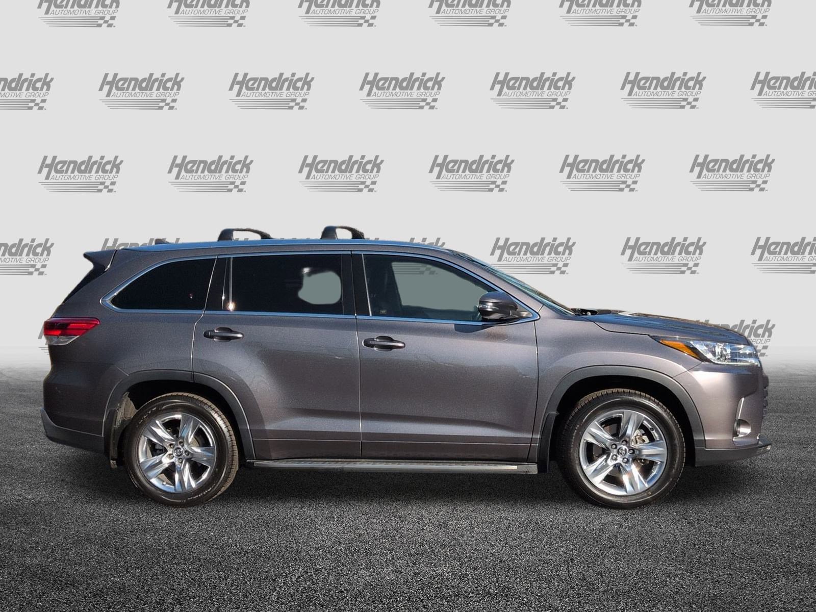 Used 2019 Toyota Highlander Limited image 11