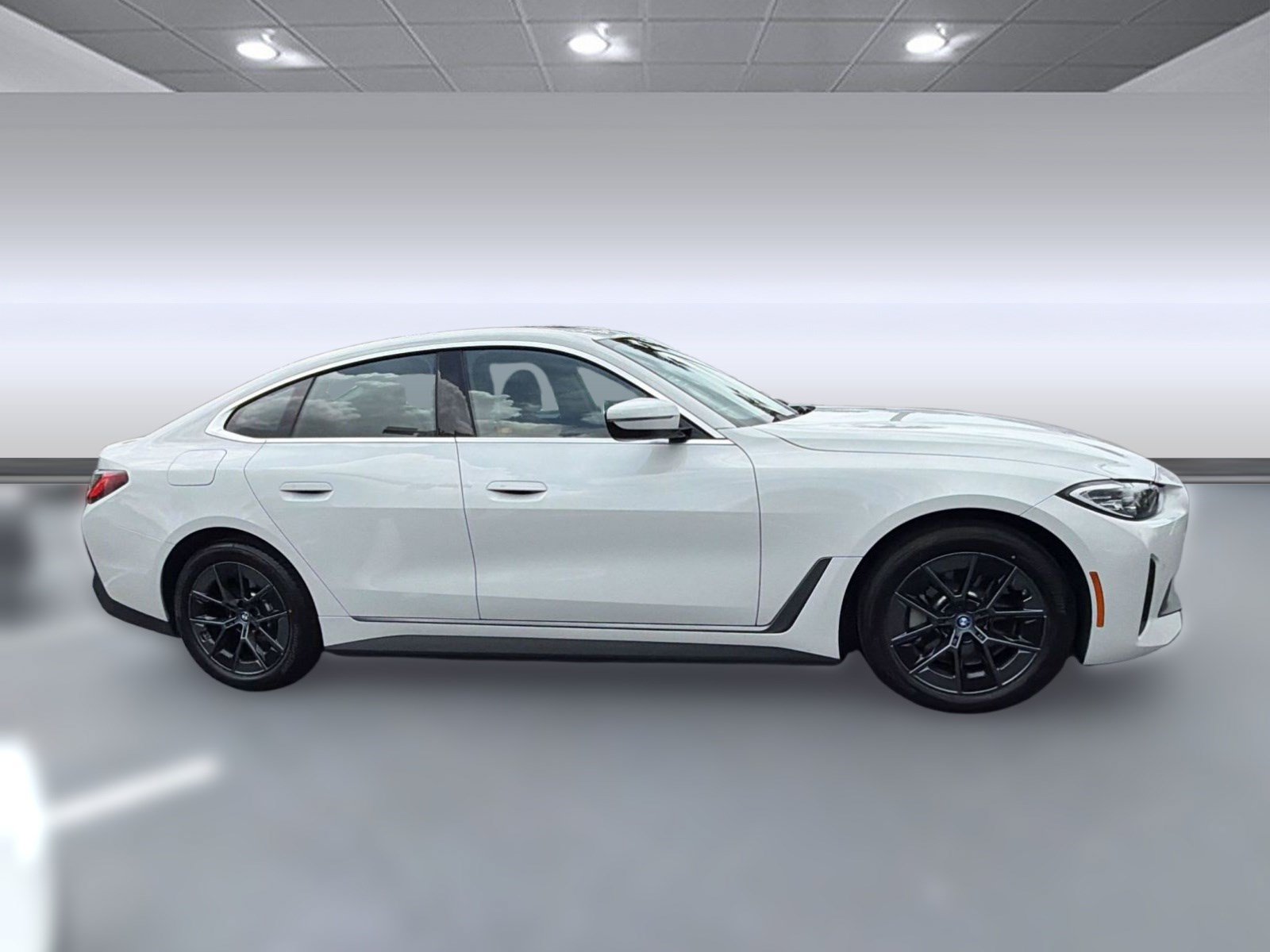 Certified 2023 BMW i4 eDrive35 RWD image 8