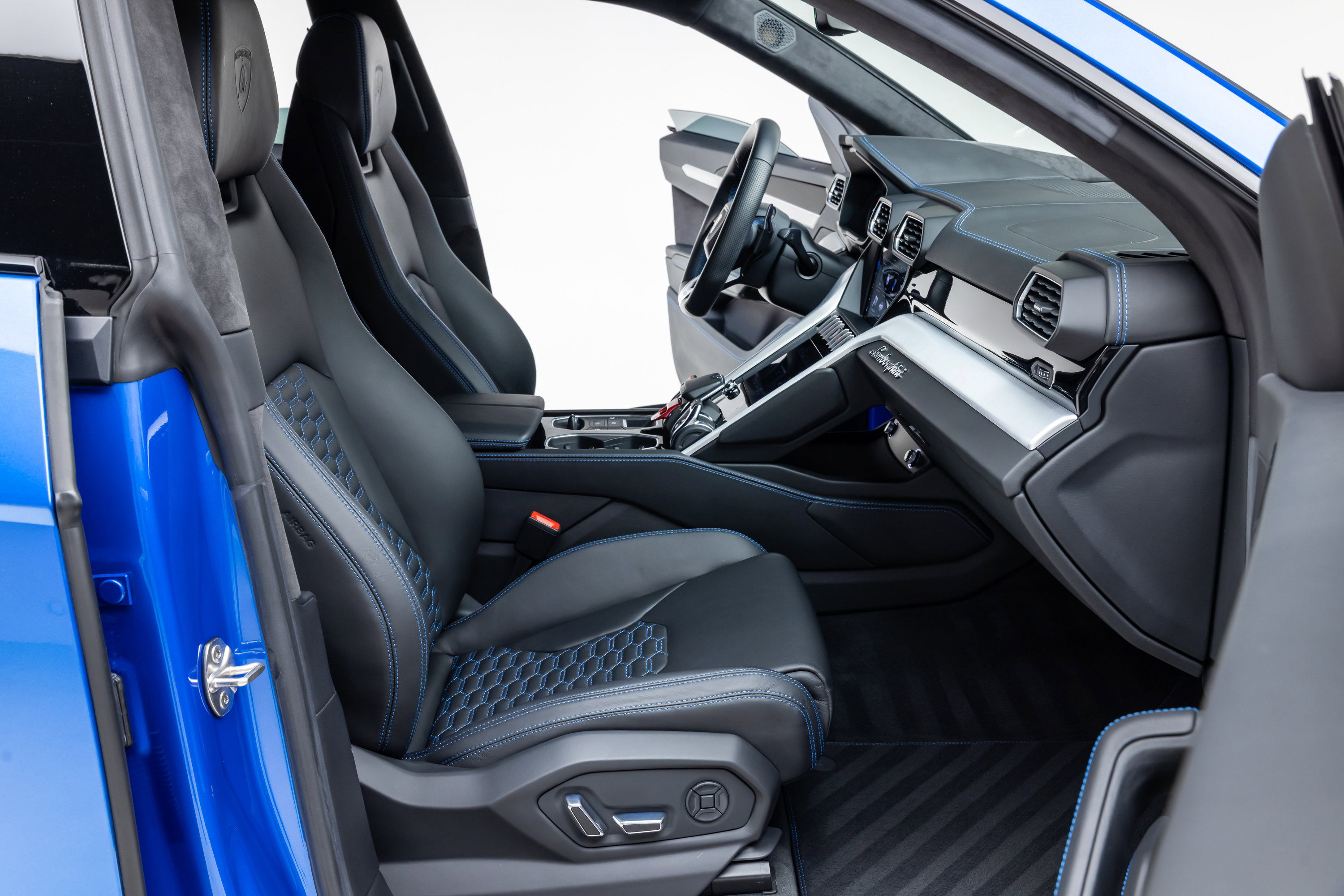 Used 2019 Lamborghini Urus image 57