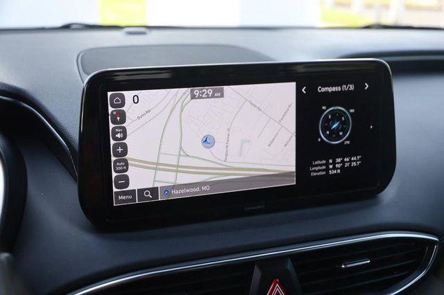 Used 2023 Hyundai Santa Fe SEL image 17