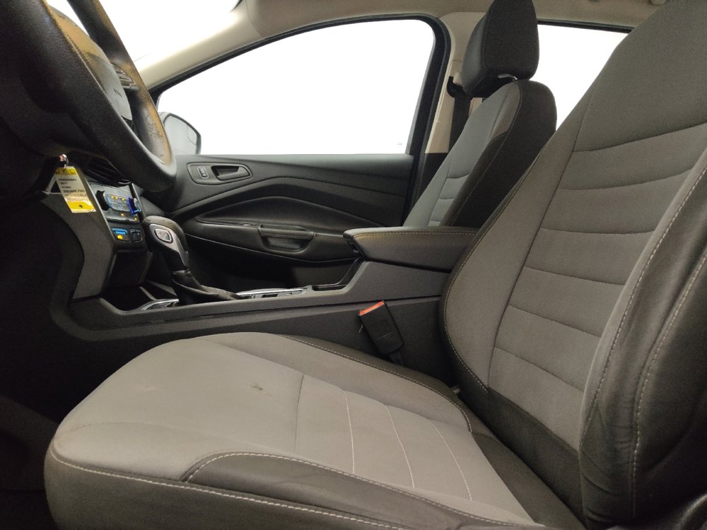 Used 2017 Ford Escape S FWD image 17