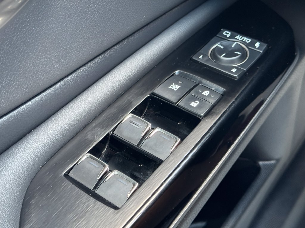 Used 2024 Lexus ES 350 w/ Premium Package FWD image 34