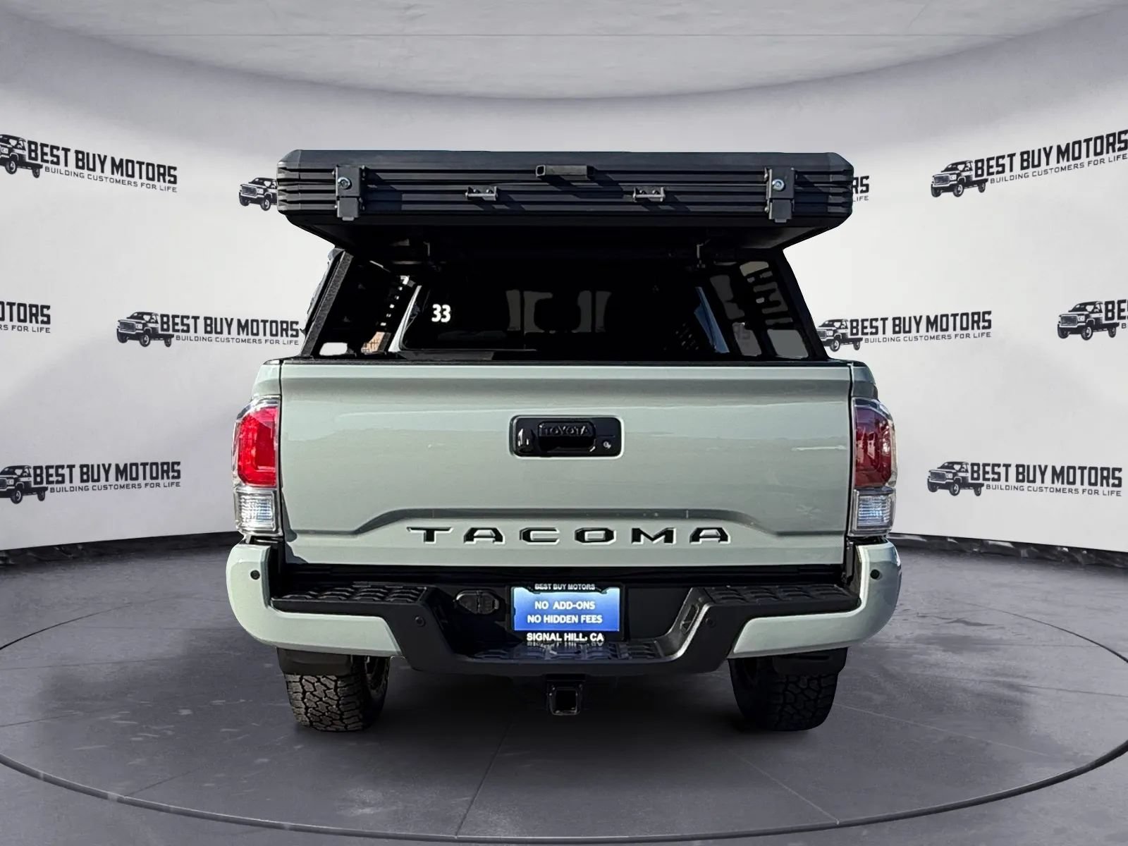 Used 2022 Toyota Tacoma TRD Sport w/ Technology Package AWD/4WD image 7