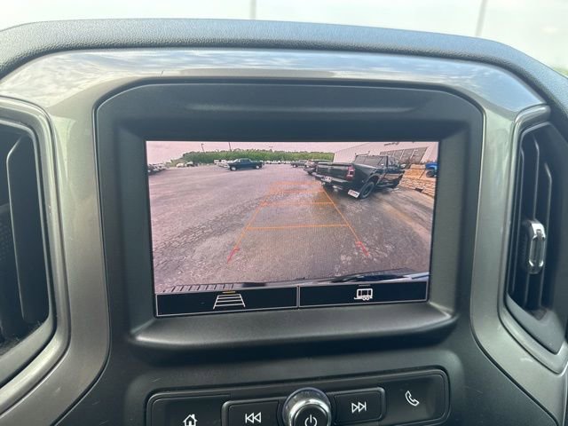 Used 2022 Chevrolet Silverado 1500 Custom Trail Boss AWD/4WD image 40