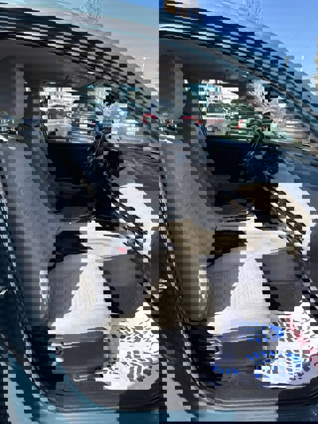 Used 2023 Honda HR-V LX image 18