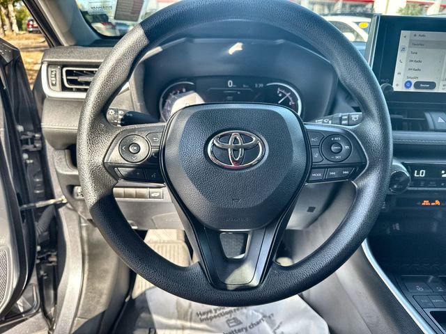 Used 2023 Toyota RAV4 XLE image 23