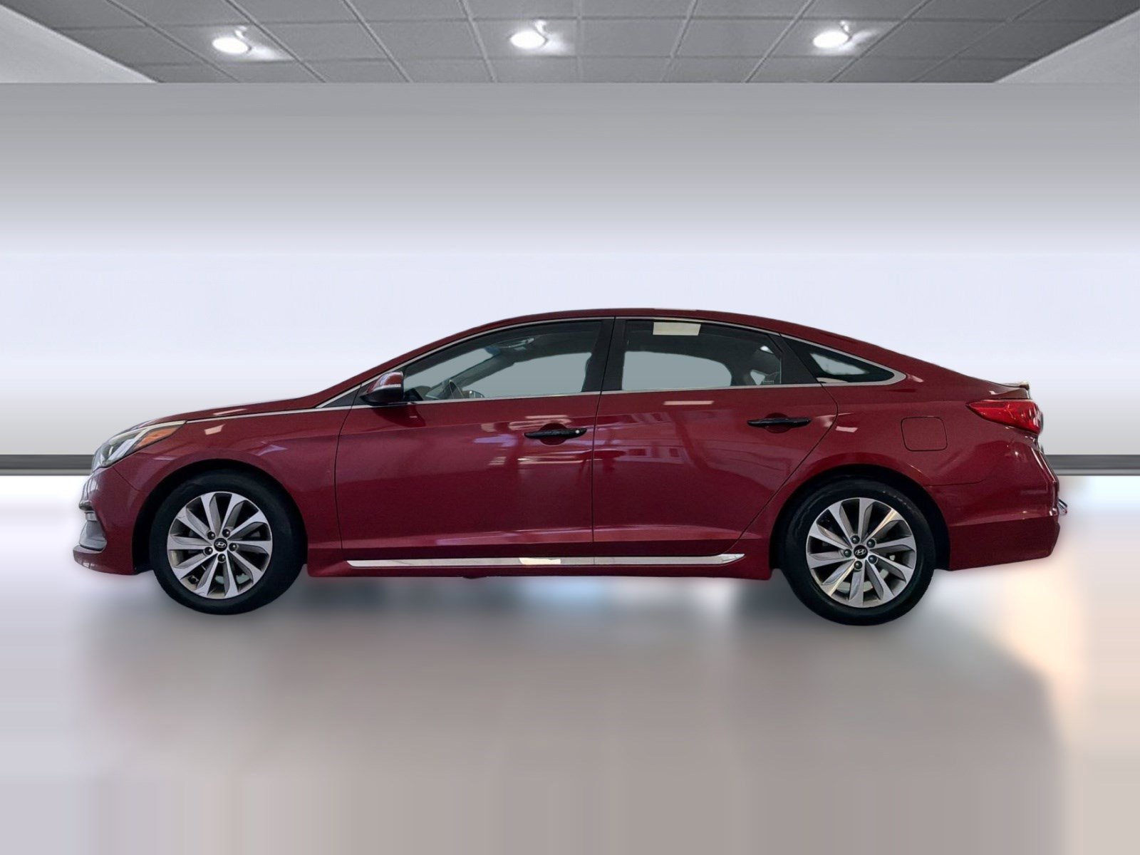 Used 2015 Hyundai Sonata Sport FWD image 2