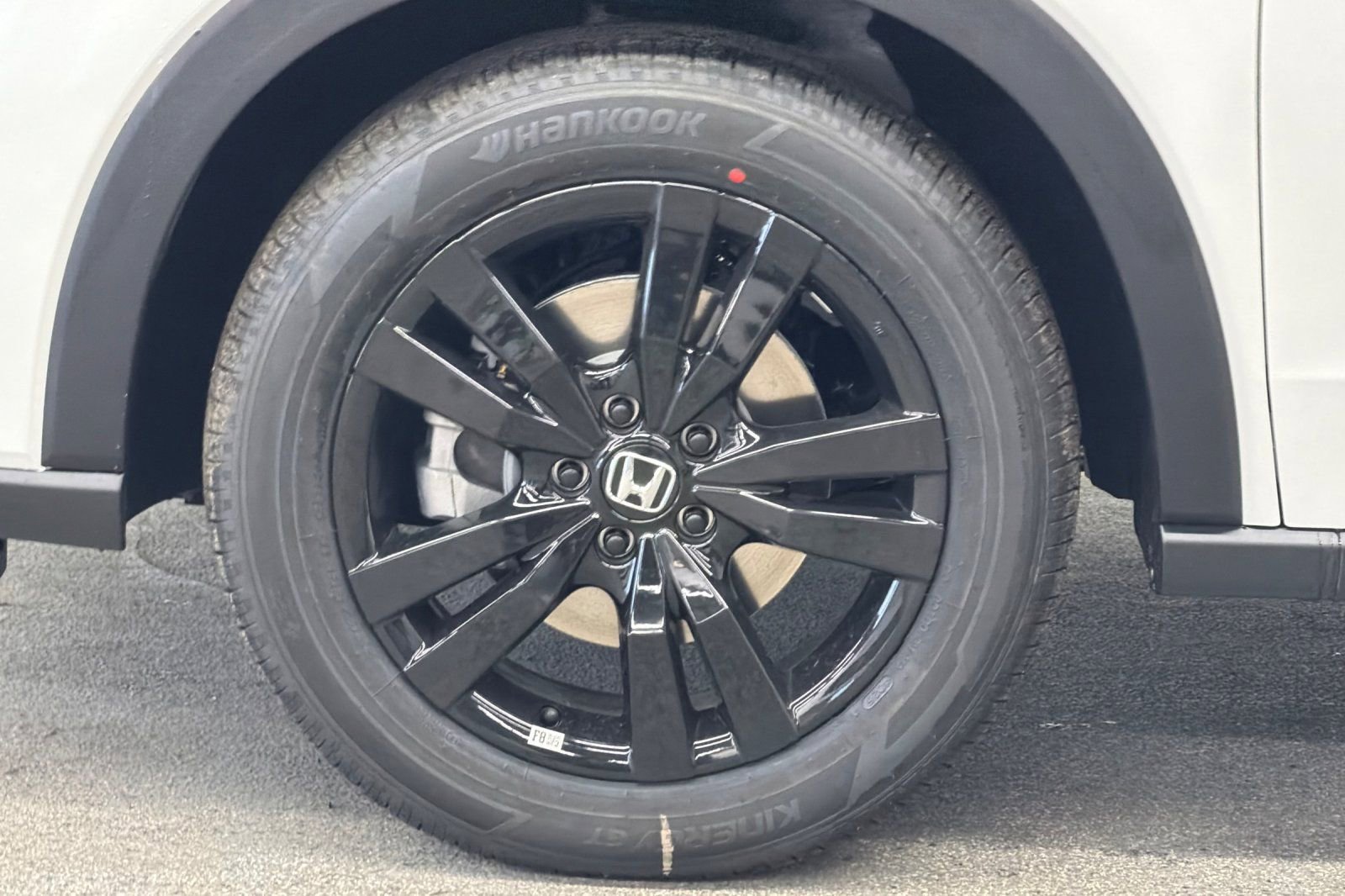 New 2026 Honda HR-V Sport image 24