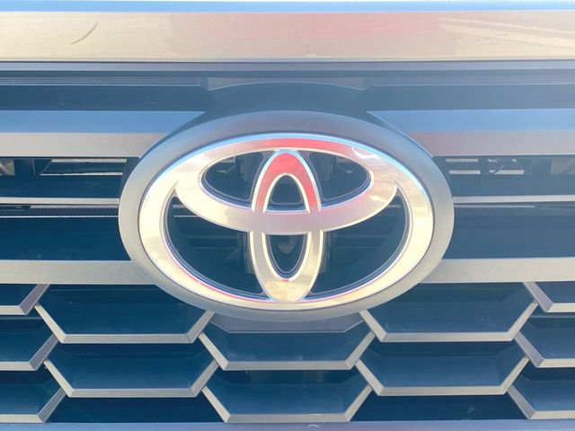 Used 2025 Toyota Tacoma TRD Off-Road AWD/4WD image 29