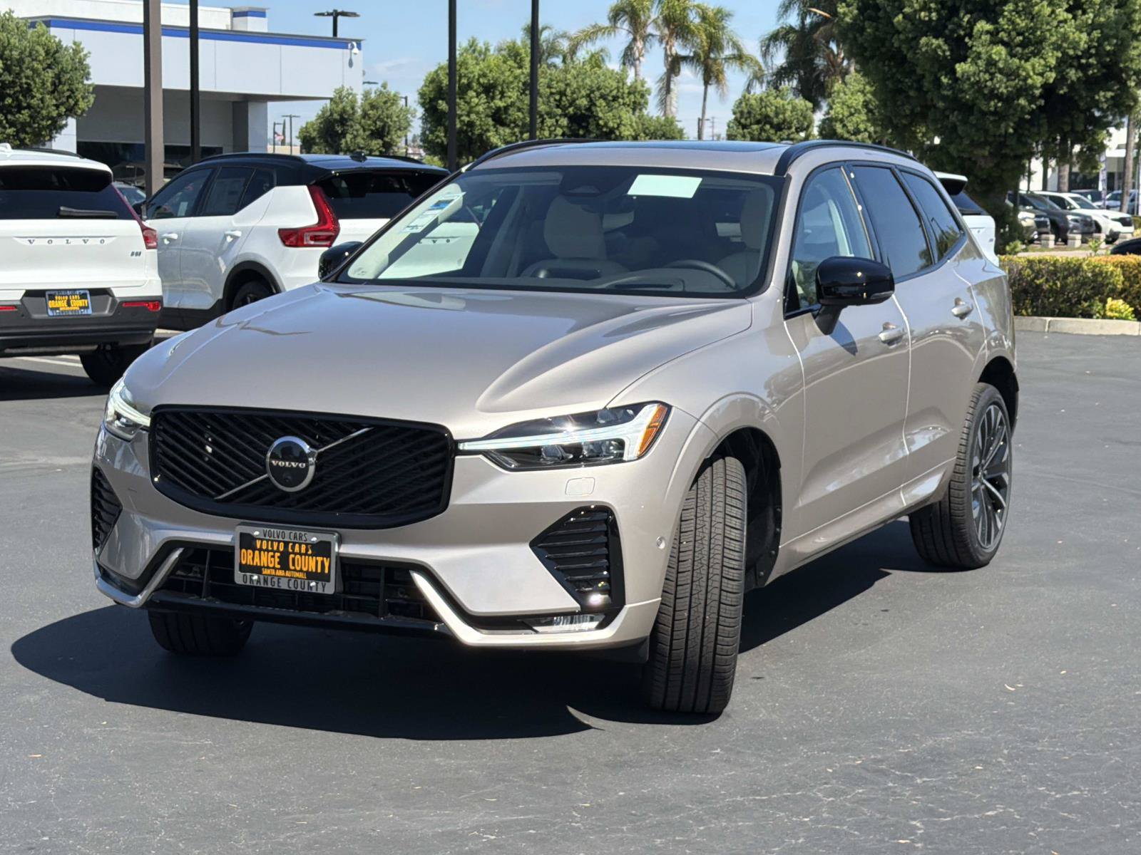 New 2027 Volvo XC60 B5 Ultra AWD/4WD image 3