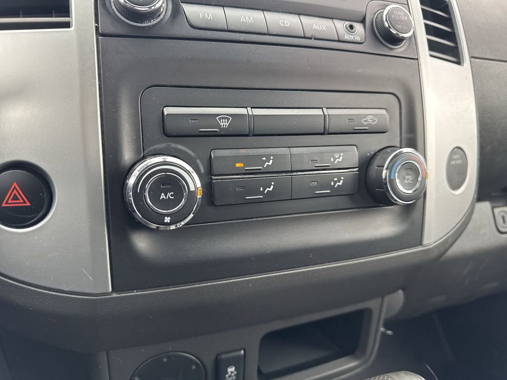 Used 2015 Nissan Frontier S image 17