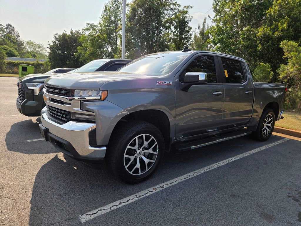 Used 2020 Chevrolet Silverado 1500 LT w/ All-Star Edition AWD/4WD image 3