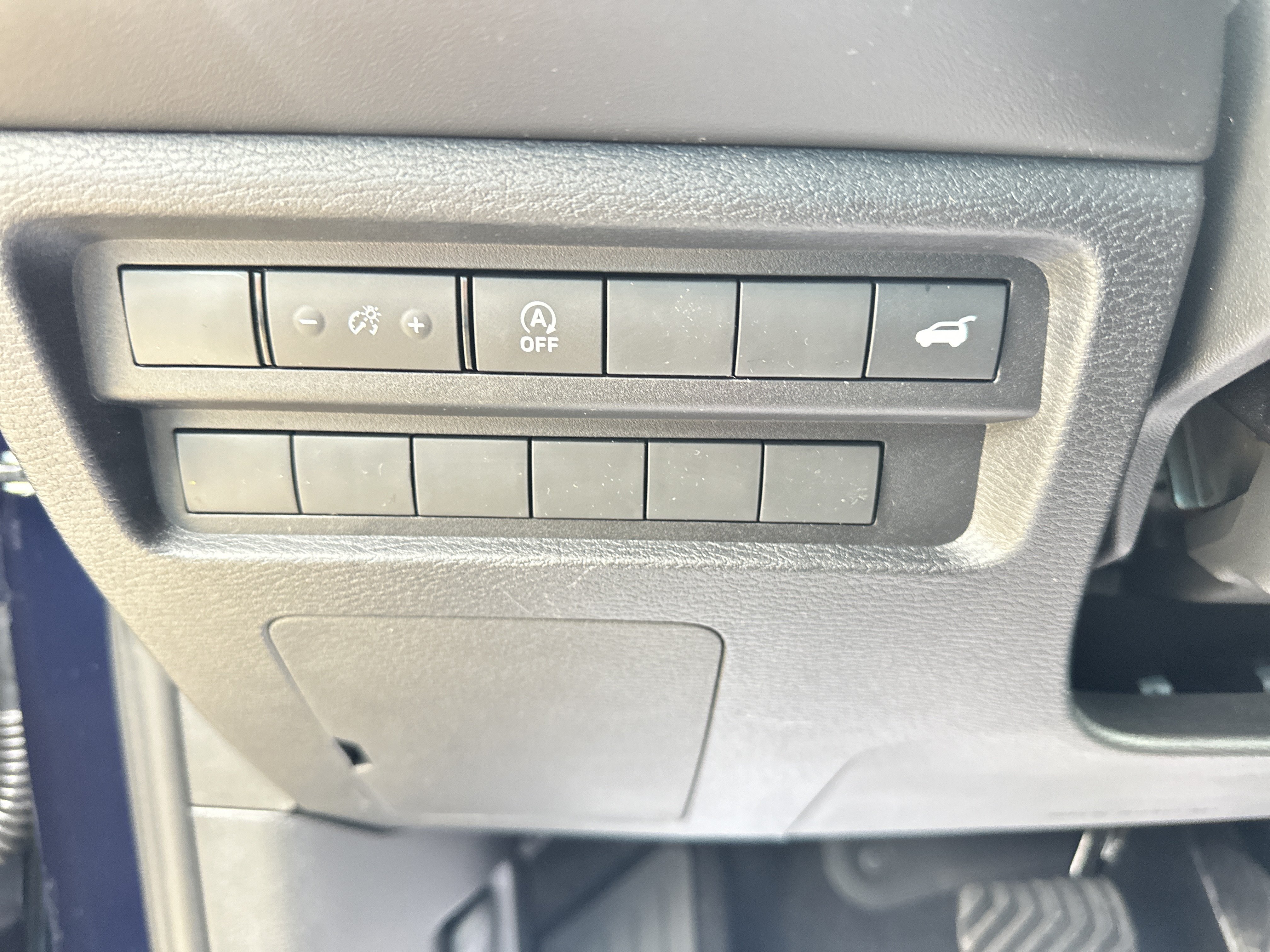 New 2026 Mitsubishi Outlander SE AWD/4WD image 10
