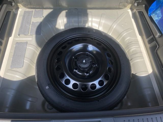 New 2026 Chevrolet Trax RS w/ Driver Confidence Package FWD image 34