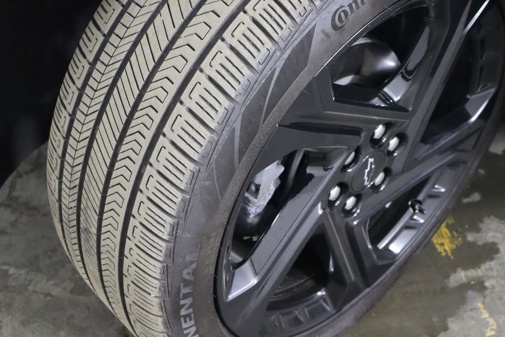 Used 2024 Chevrolet Equinox EV RS image 39