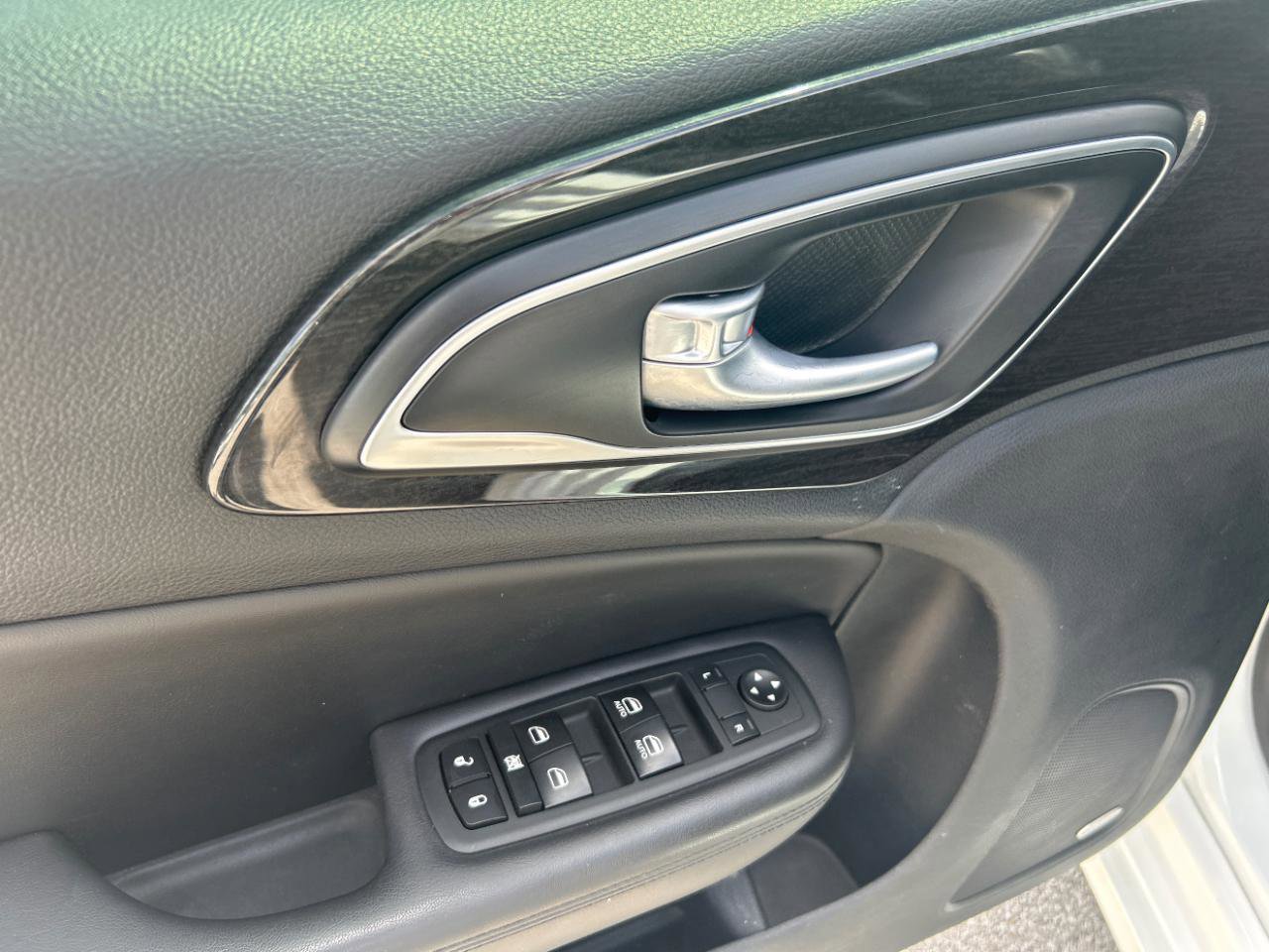 Used 2015 Chrysler 200 C w/ Navigation & Sound Group I AWD/4WD image 12
