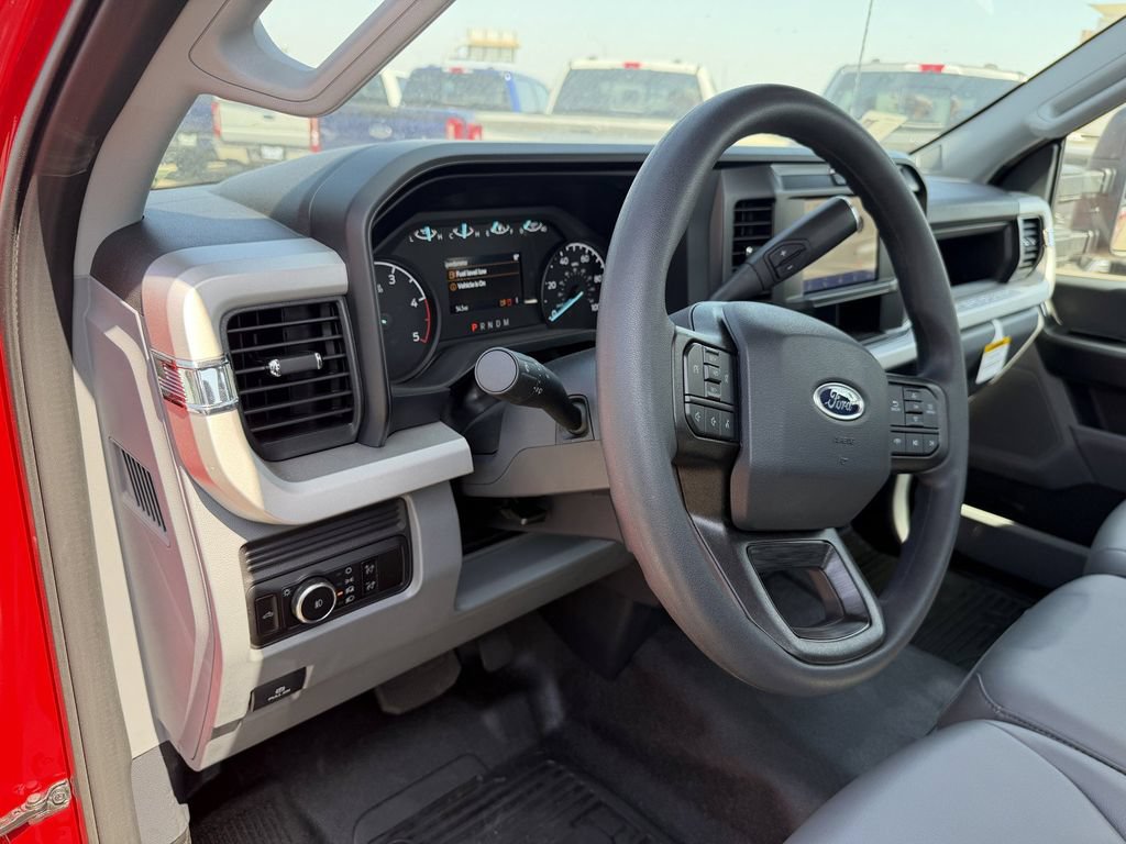 New 2026 Ford F250 XL w/ XL Chrome Package RWD image 17