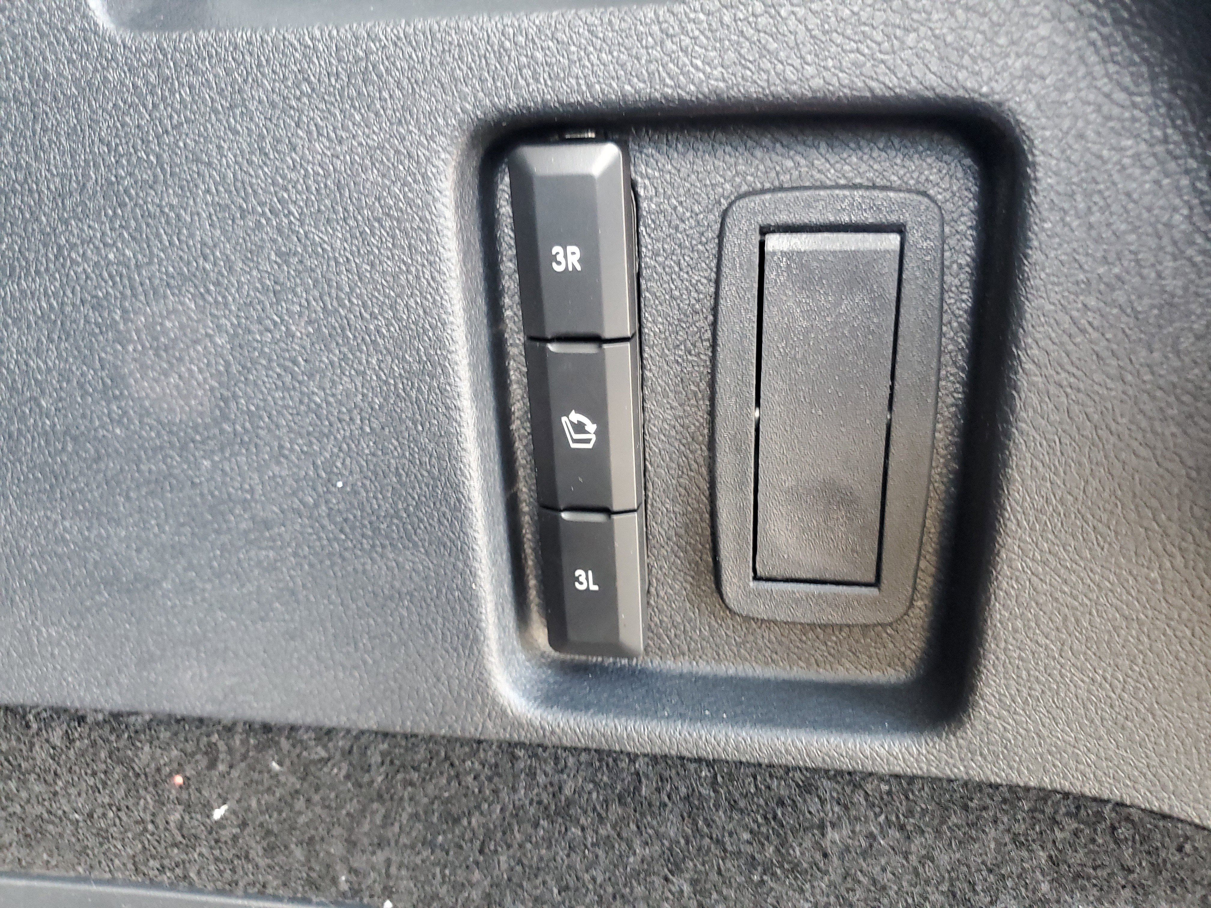 New 2026 Lincoln Aviator AWD image 28