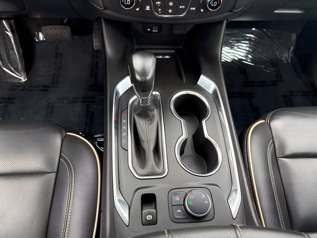 Used 2023 Chevrolet Traverse Premier AWD/4WD image 29