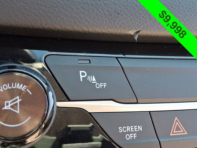 Used 2017 Chrysler Pacifica Touring-L w/ Tire & Wheel Group image 28