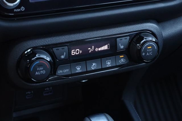 Certified 2024 Nissan Kicks SR w/ SR Premium Package FWD image 17