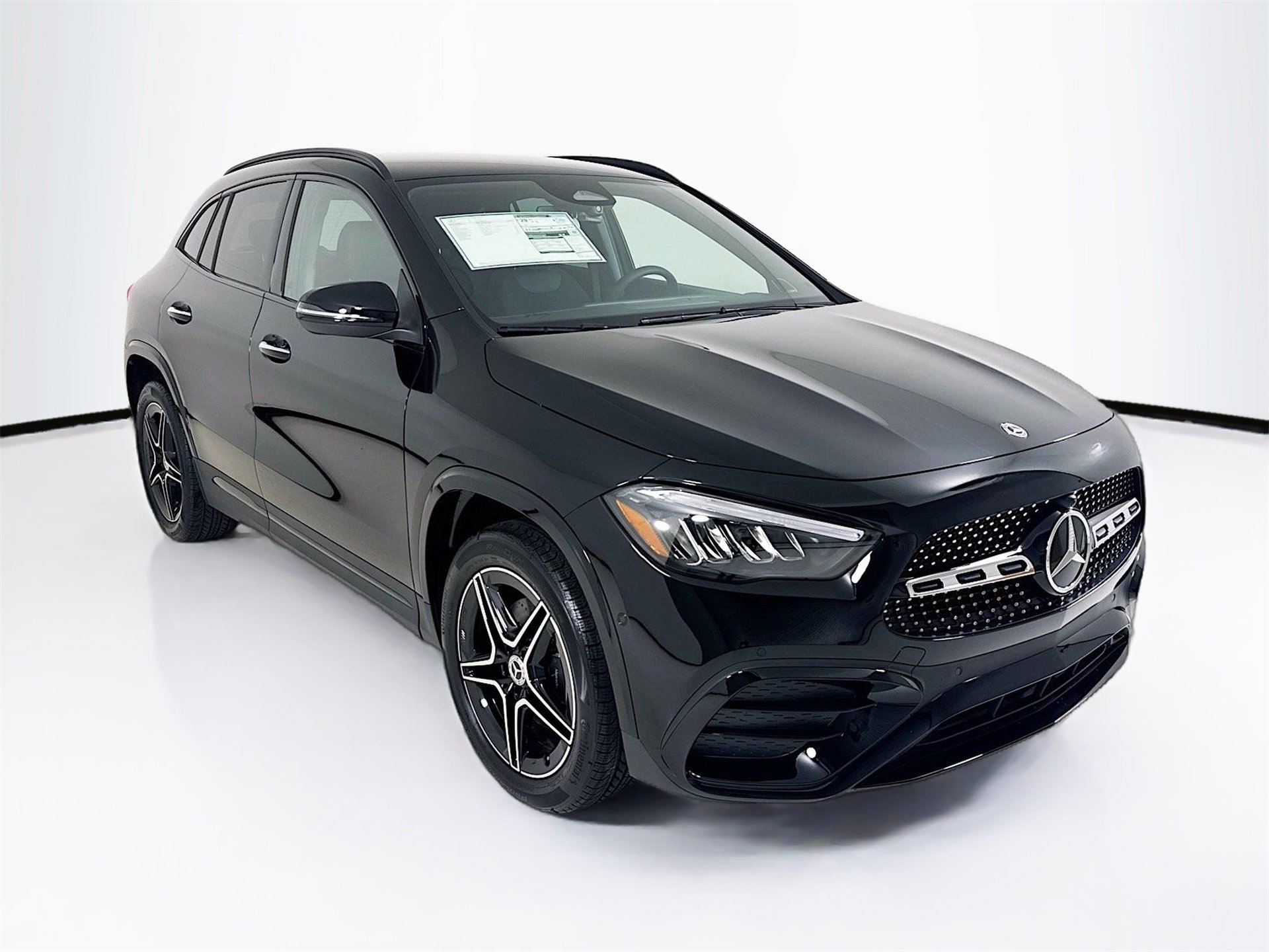 New 2025 Mercedes-Benz GLA 250