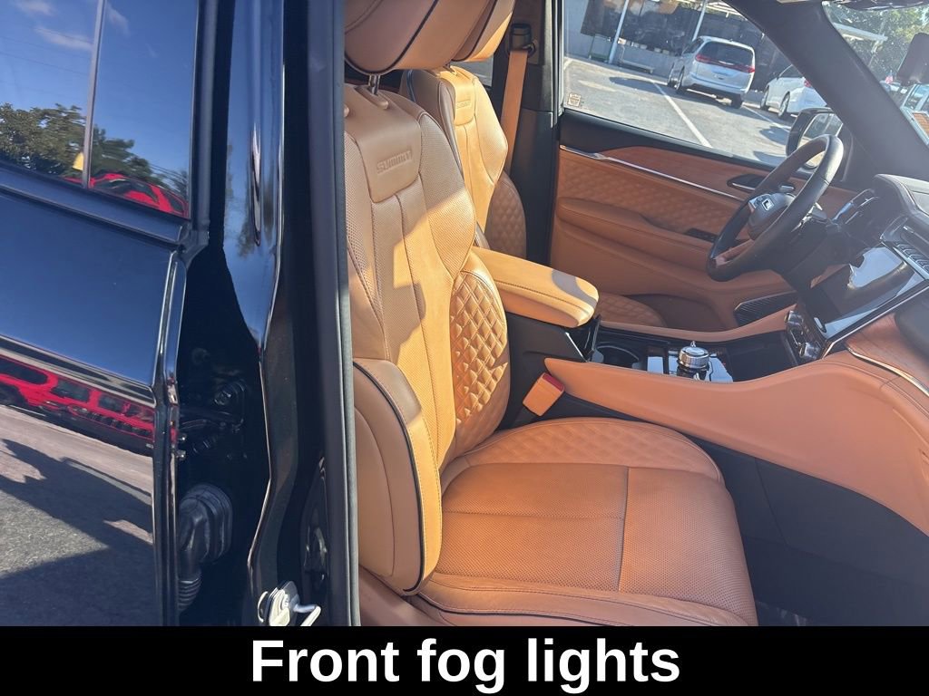 Used 2024 Jeep Grand Cherokee Summit image 26