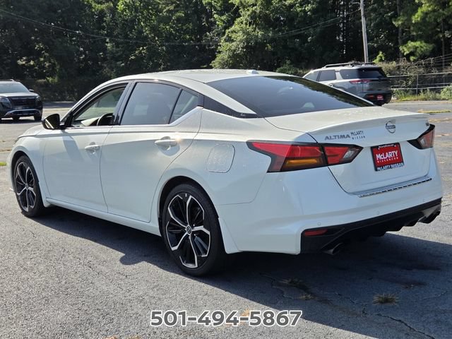 Used 2023 Nissan Altima 2.5 SR FWD image 3
