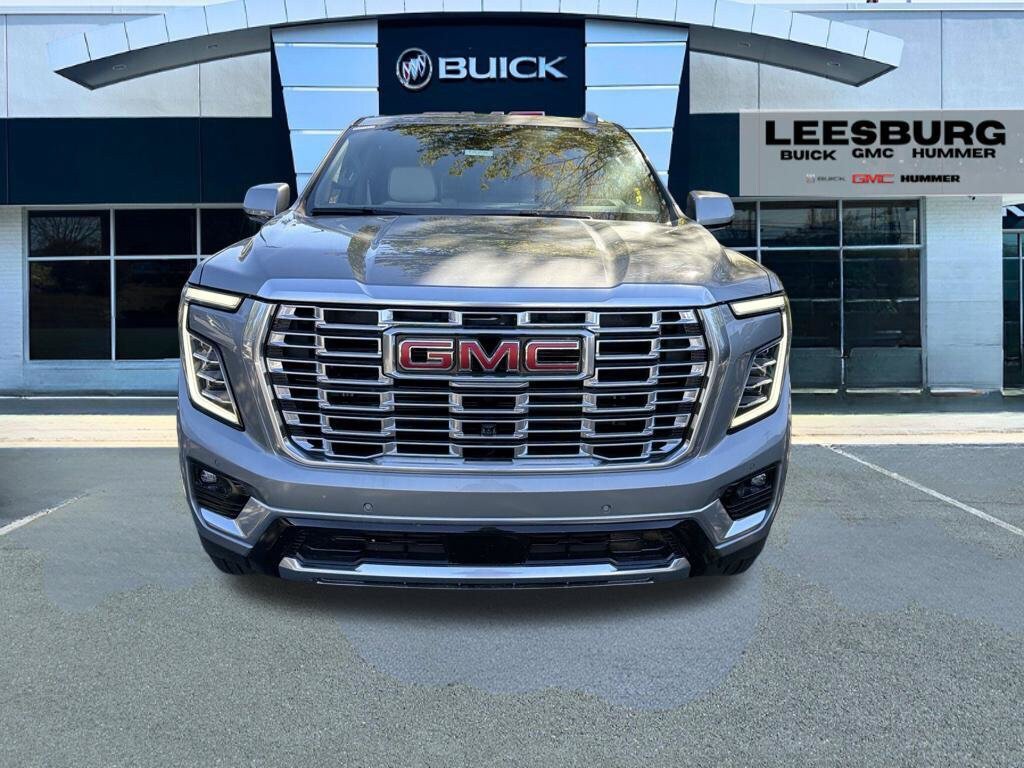New 2026 GMC Yukon Denali w/ Denali Reserve Package AWD/4WD image 2