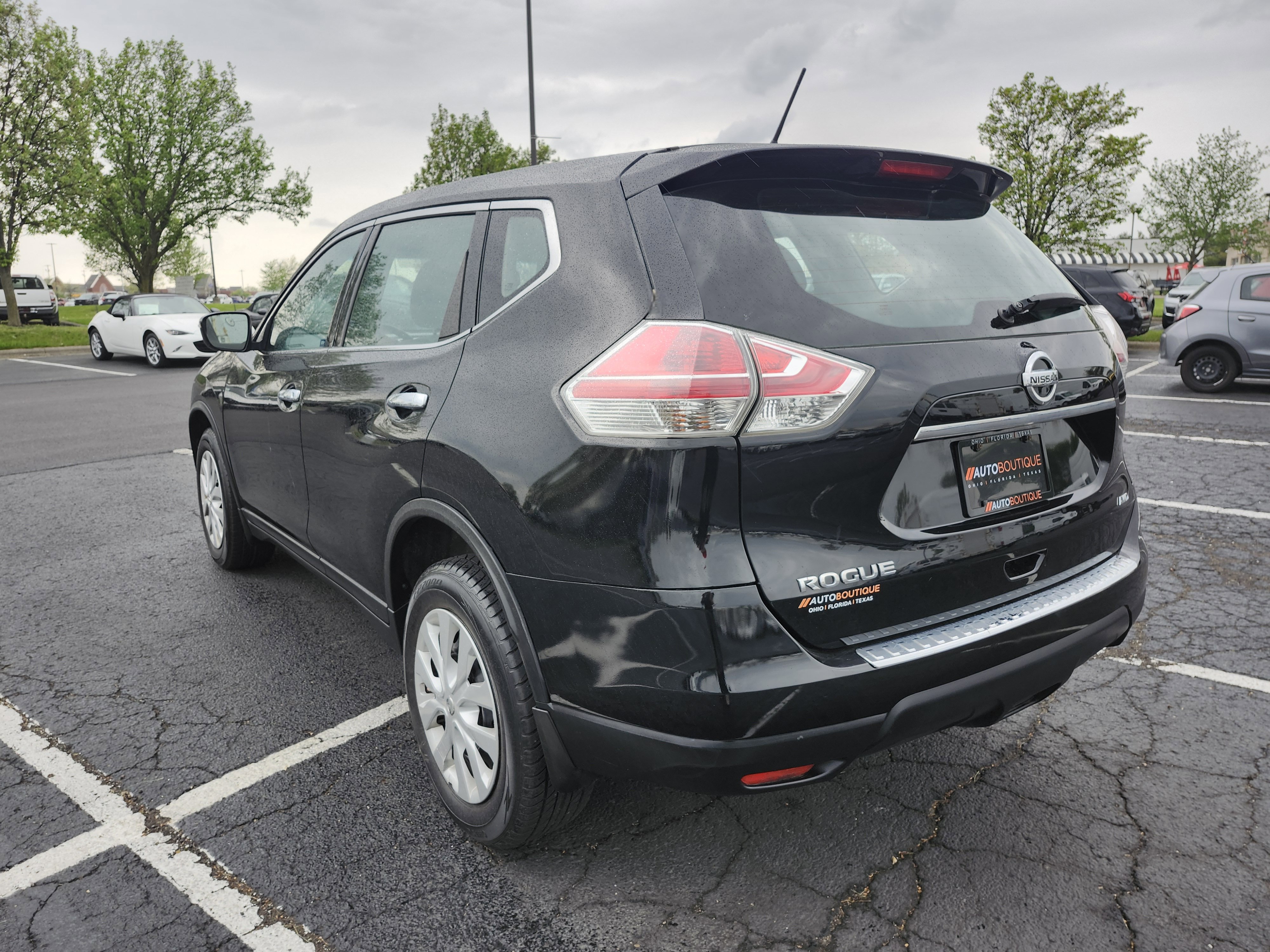 Used 2015 Nissan Rogue S AWD/4WD image 13
