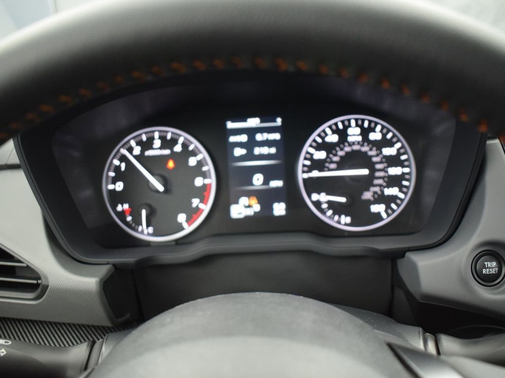 Certified 2025 Subaru Crosstrek 2.5i Limited w/ Crosstrek Mirror Package image 32