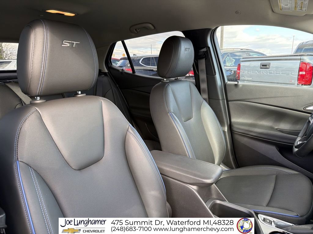 Certified 2025 Buick Encore GX Sport Touring w/ Advanced Technology Package image 28