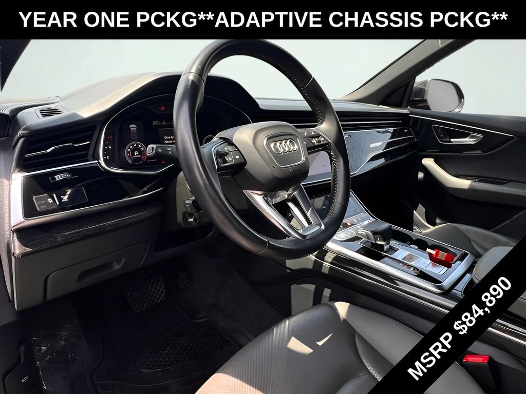 Used 2019 Audi Q8 Prestige w/ Adaptive Chassis Package AWD/4WD image 4