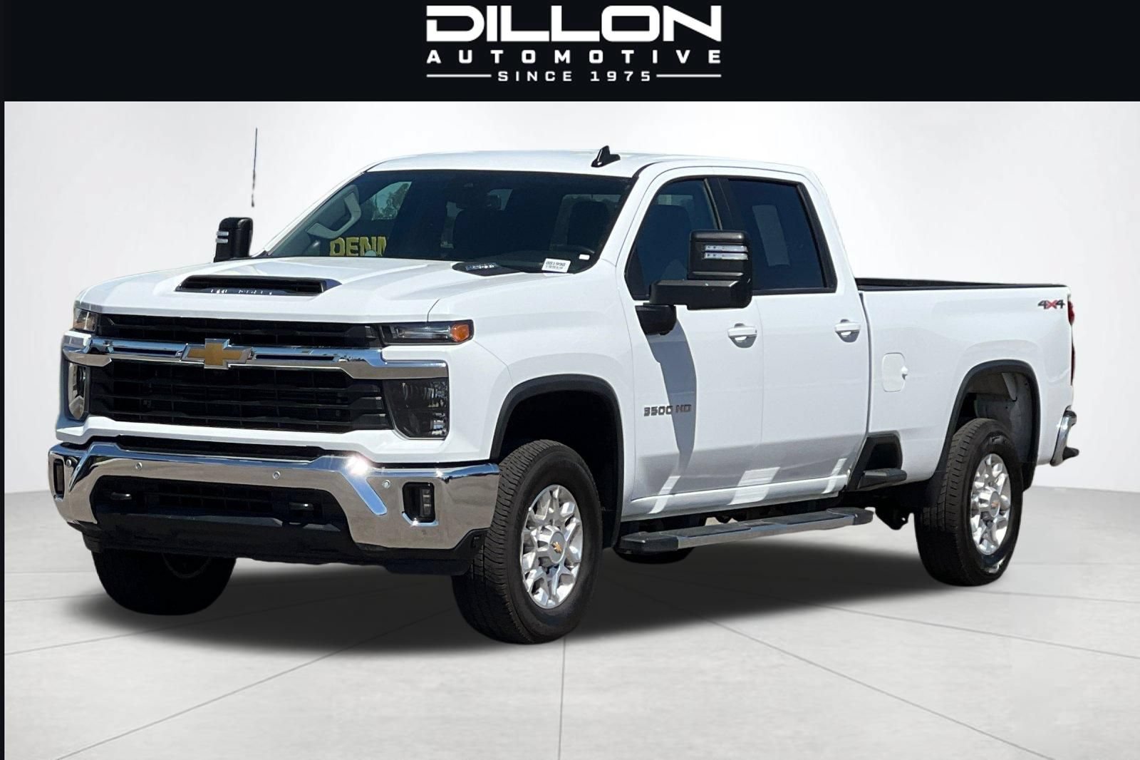 Used 2025 Chevrolet Silverado 3500 LT w/ Safety Package AWD/4WD image 8