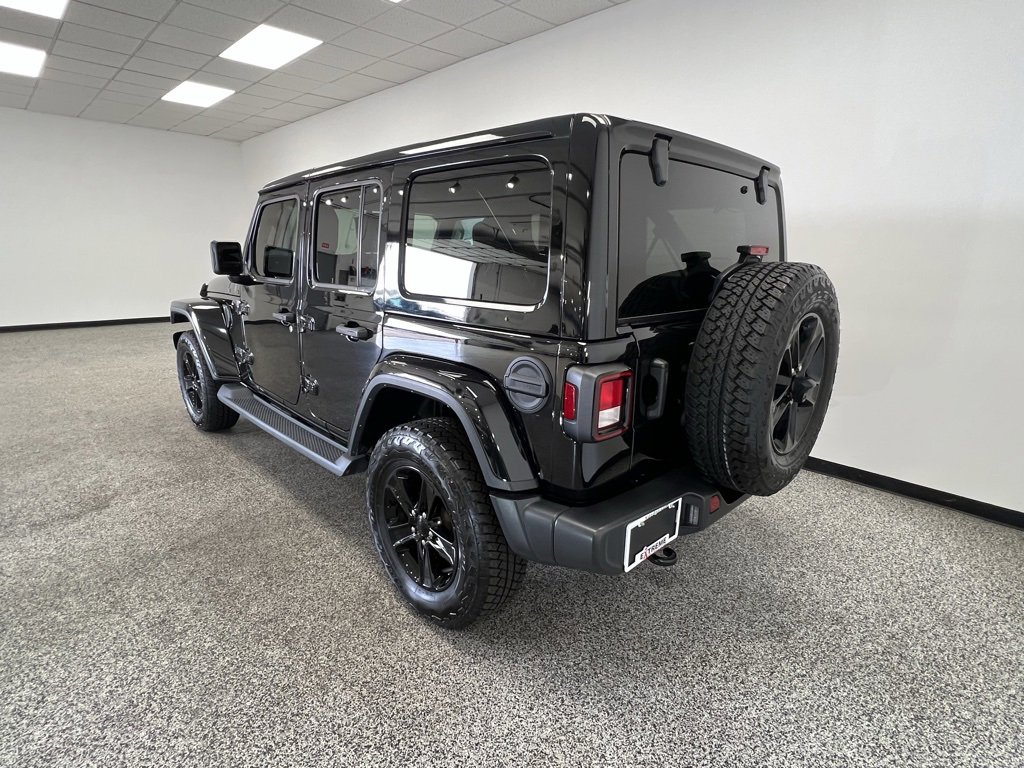 Used 2022 Jeep Wrangler Unlimited Sahara image 17