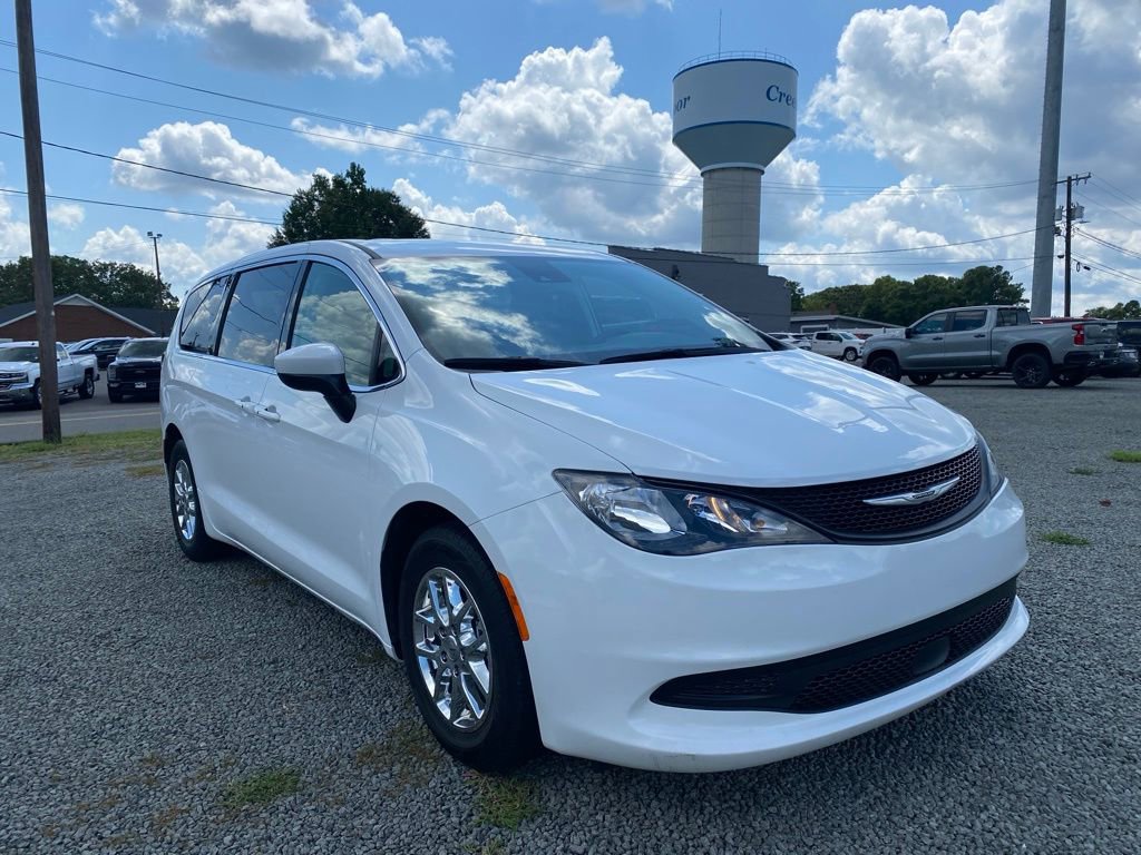 Used 2023 Chrysler Voyager LX