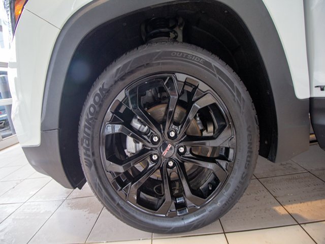 Used 2022 GMC Terrain SLE w/ Driver Convenience Package image 24