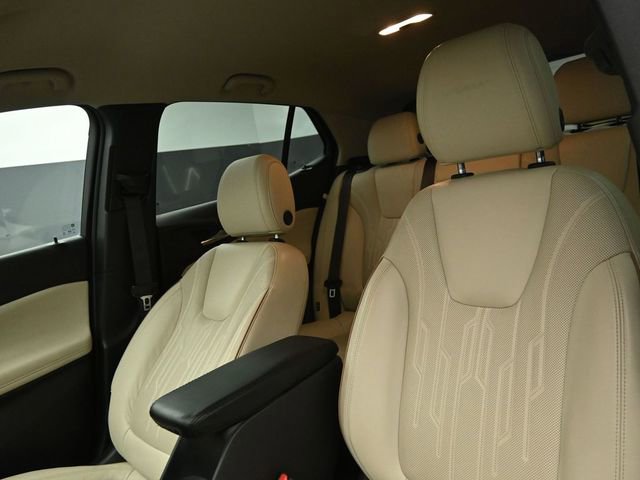 Used 2024 Buick Encore GX Avenir w/ Avenir Convenience Package image 10