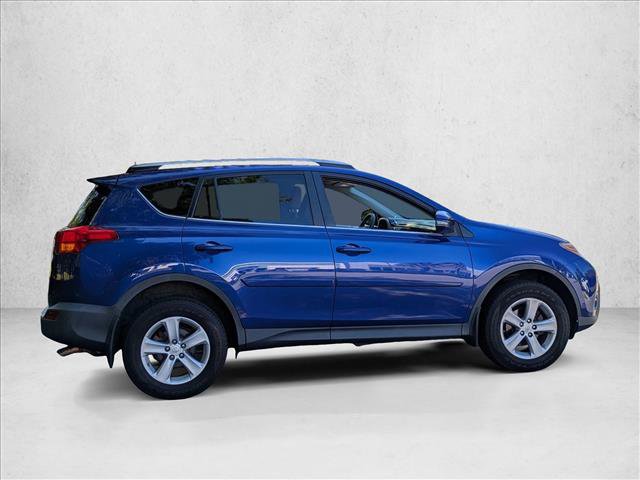 Used 2014 Toyota RAV4 XLE AWD/4WD video 4
