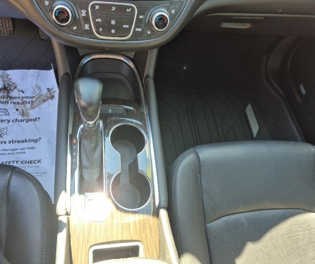 Used 2023 Chevrolet Malibu LT image 26