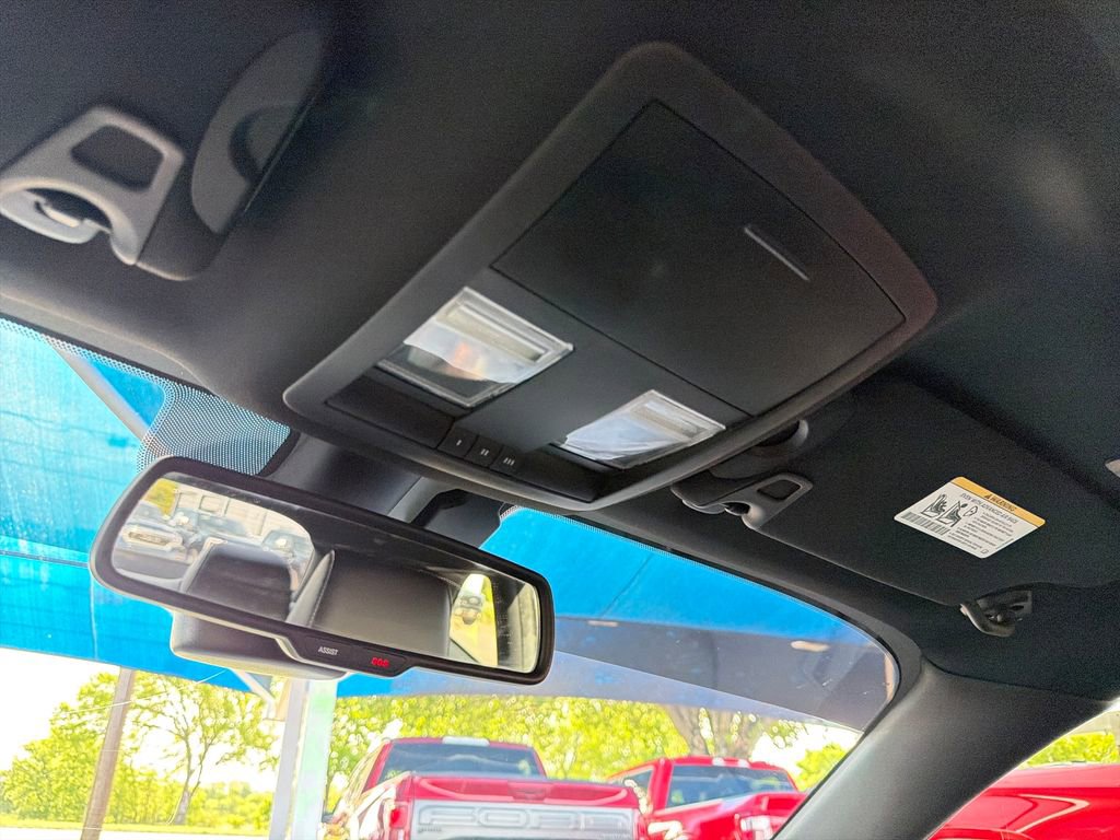 Used 2019 Dodge Challenger SRT Hellcat Redeye image 32