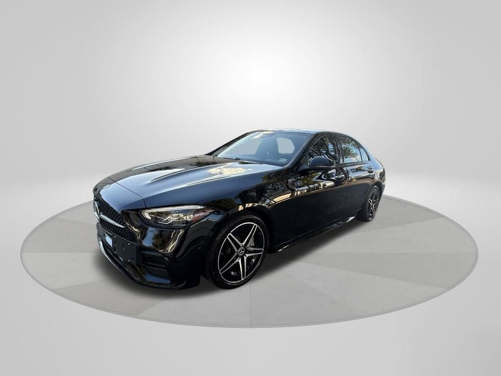 Used 2025 Mercedes-Benz C 300 4MATIC Sedan image 3